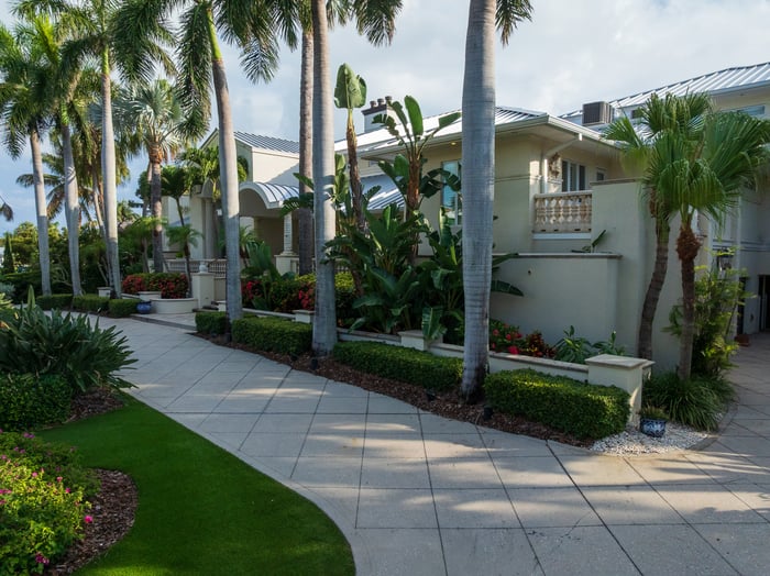 front of house artificial turf landscape beds