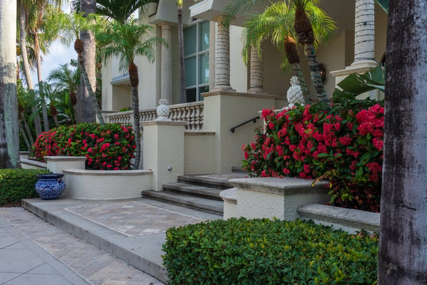 front of house landscape beds stone walkway steps