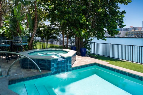 paver patio around pool water 3